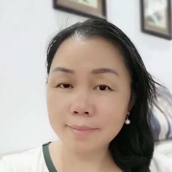 叶上秋的照片