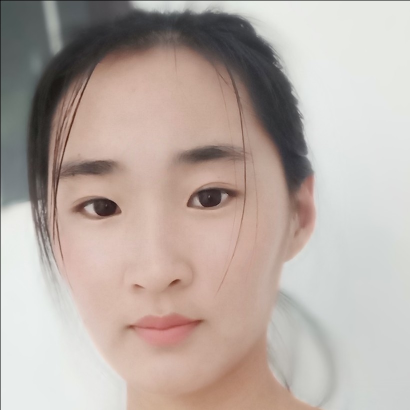 丫头的照片