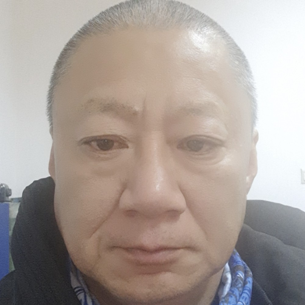 手链漫步纯真的照片