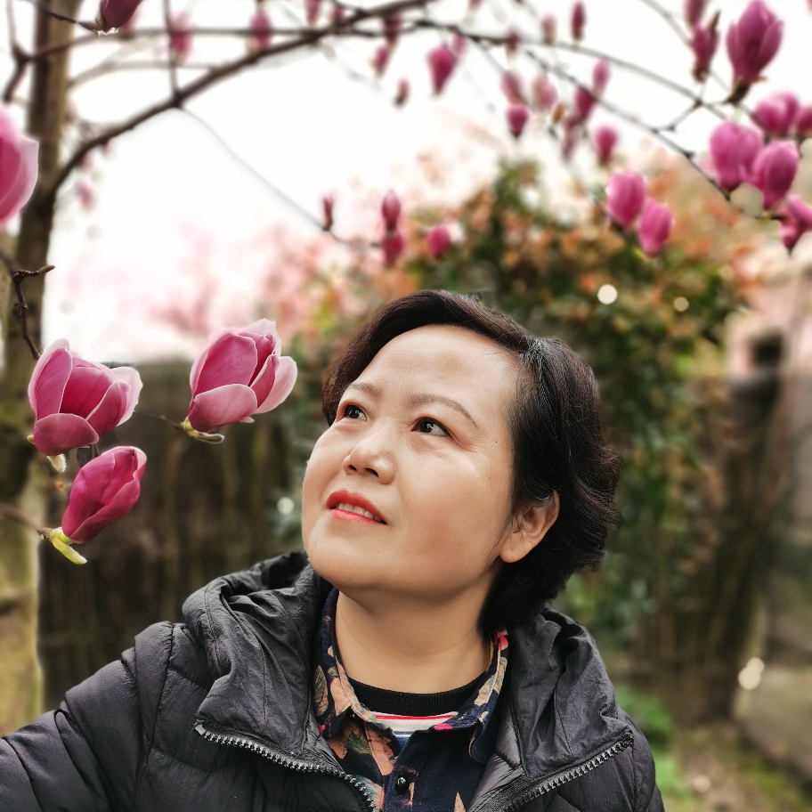 小诗纯的照片