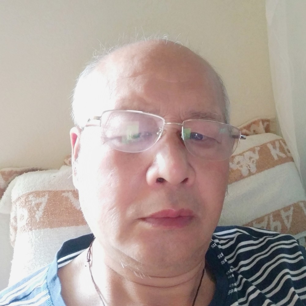 爱情专一88的照片