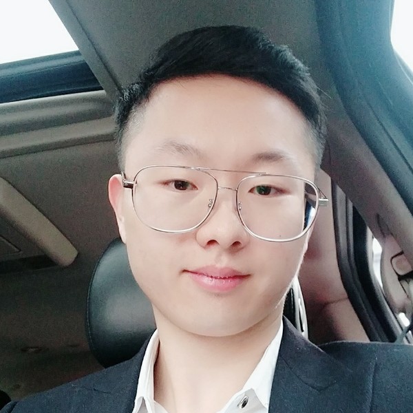 蓝央的照片