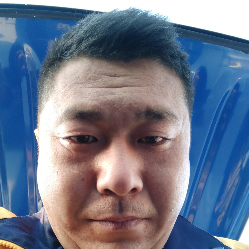 手链那儒雅的照片