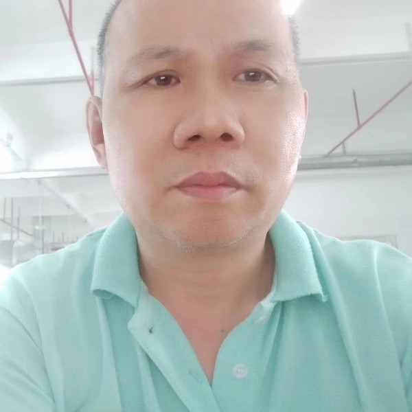 甜美笑凉笙的照片