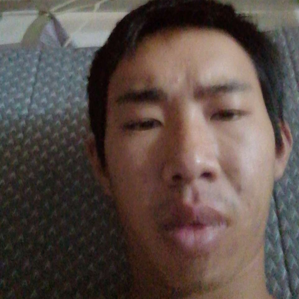 满意迎洛尘的照片