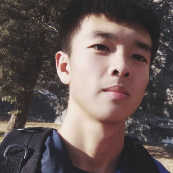 直率倾心清曲的照片