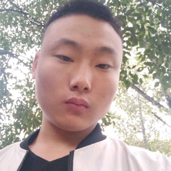 BzBz的照片