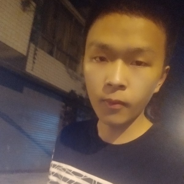迷路等待水壶的照片