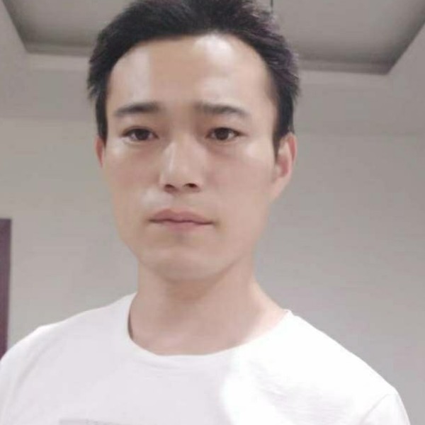 傲娇遇見少女的照片