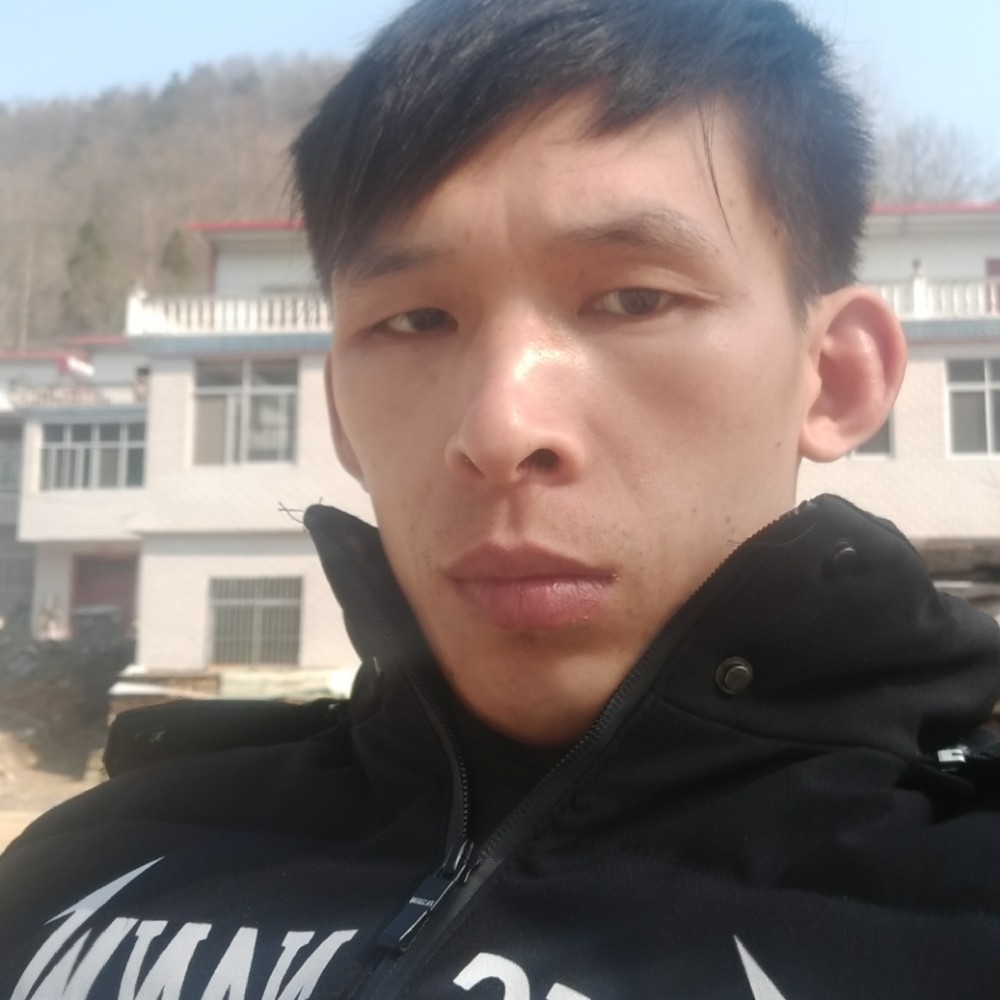 余维康的照片