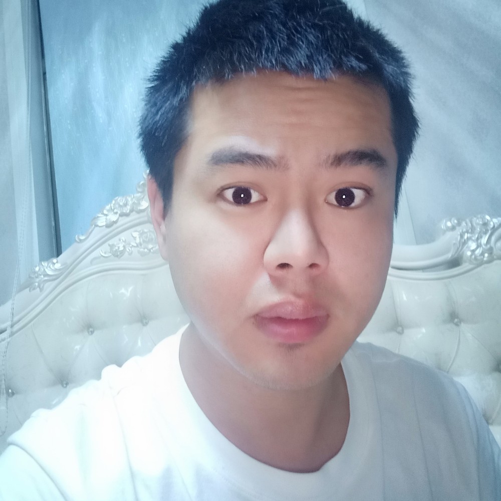 嗨卖了佛冷的照片