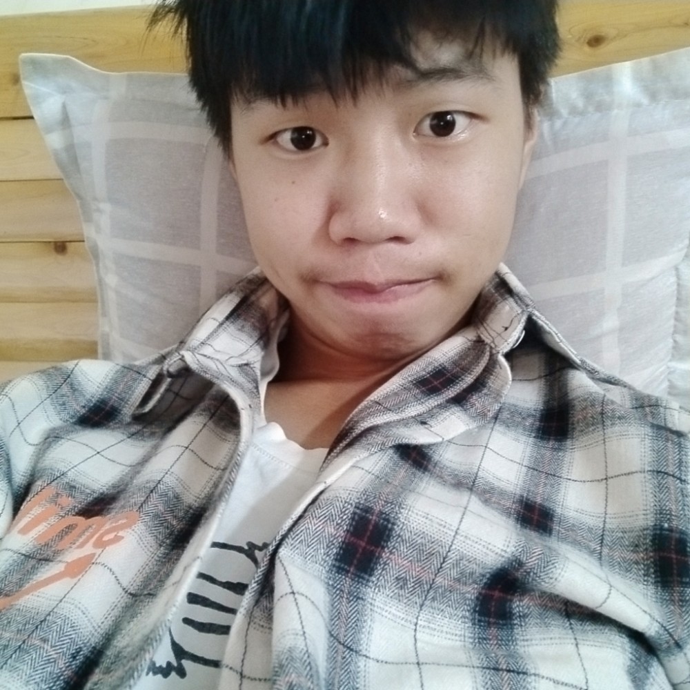 孟轲的照片
