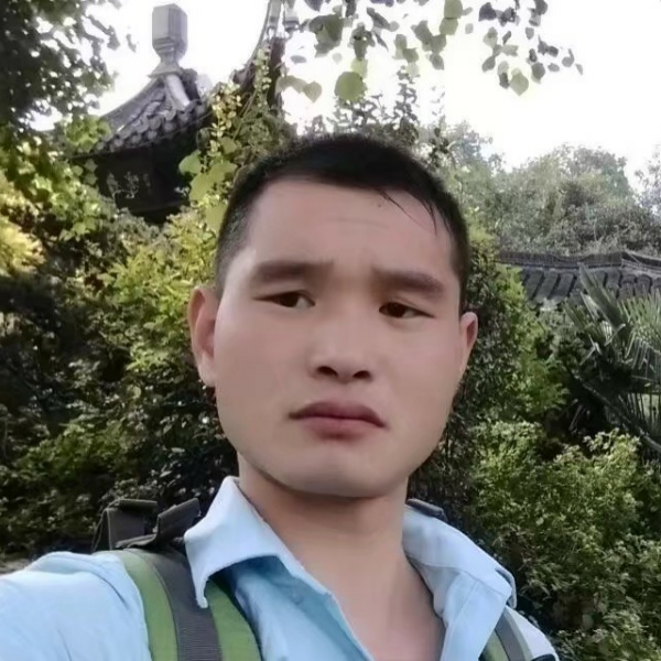 亚波罗的照片