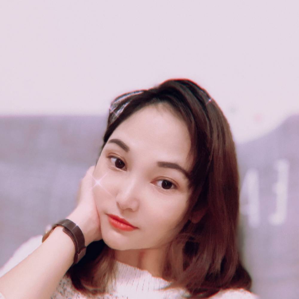 H莹的照片