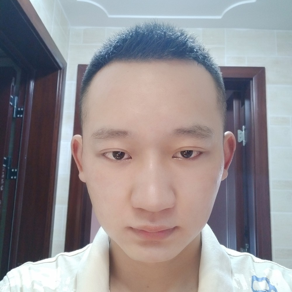 龚猫的照片