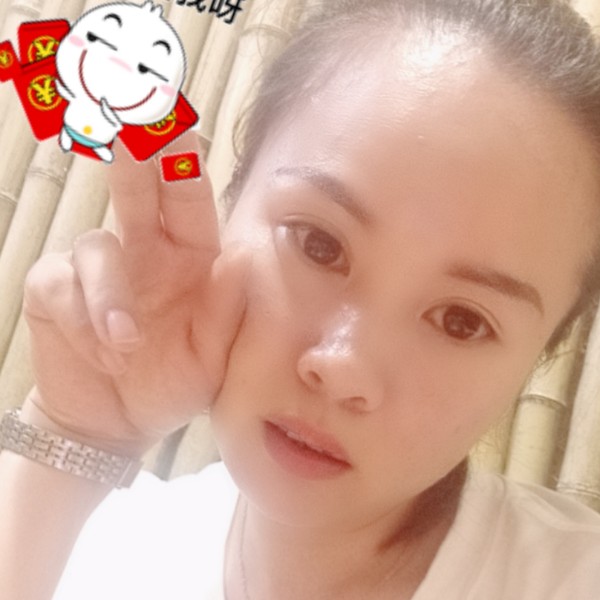婷婷北鼻的照片