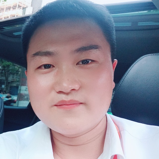 怀银的照片