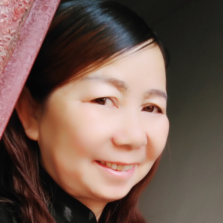 芝麻笑矮小的照片