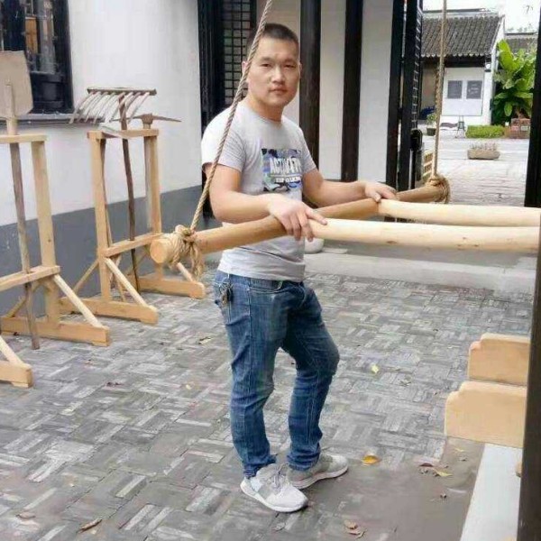 隐形吃醋醉梦的照片