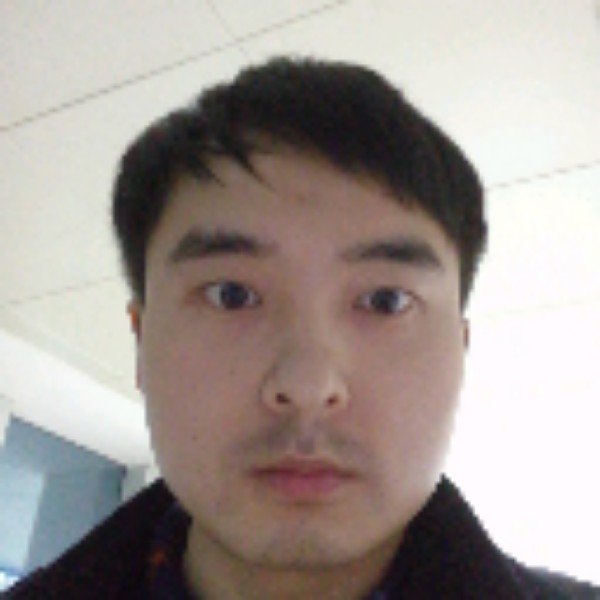 坚强等待中心的照片