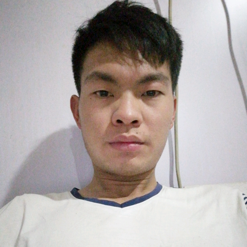 可爱回眸的照片