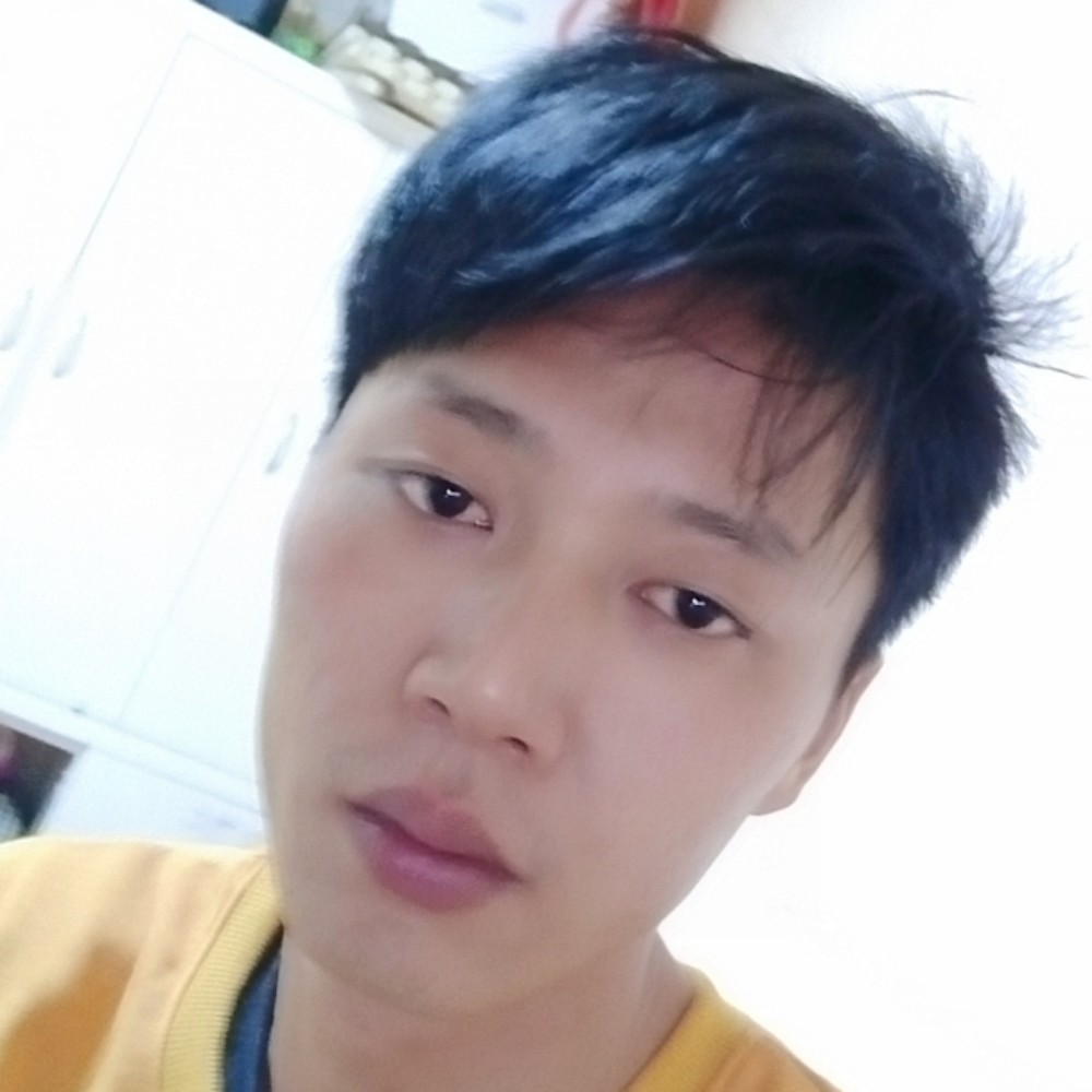 尕 ， 飞的照片