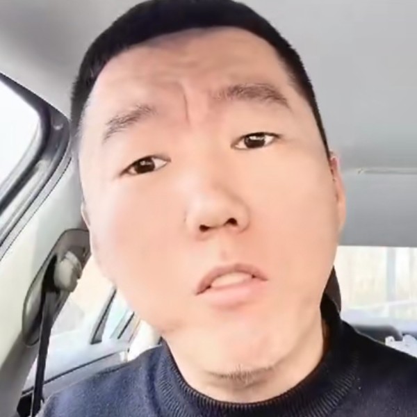 方小山的照片