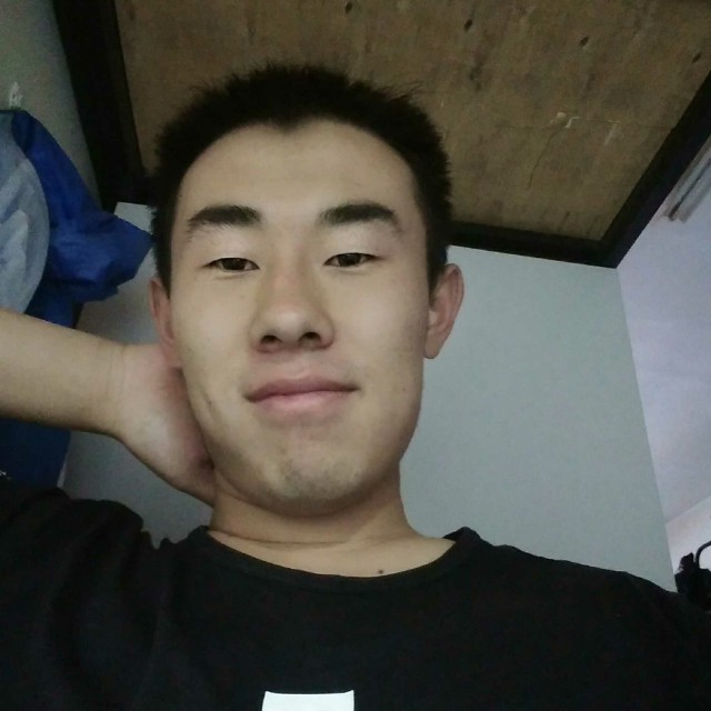 彼年陌颜的照片