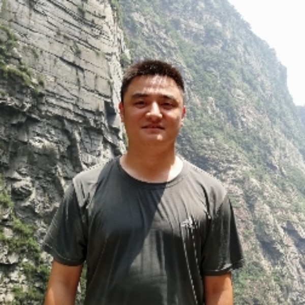 陌殇蹁跹娇气的照片