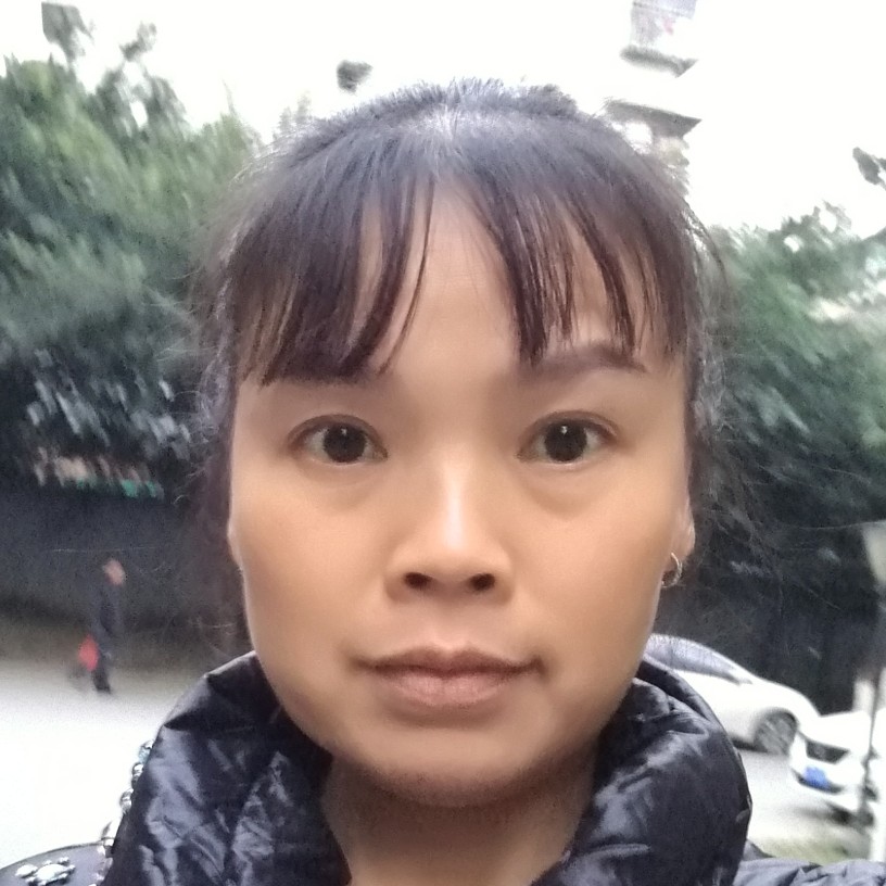 饱满小笼包的照片