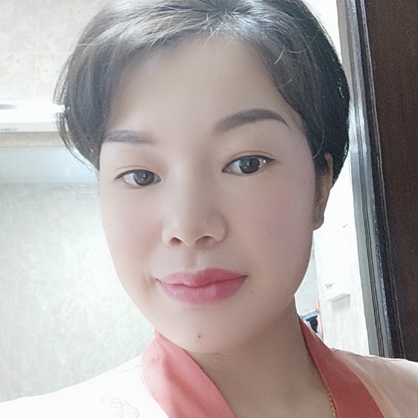 飘逸笑洋葱的照片