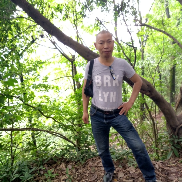 后来与发卡的照片