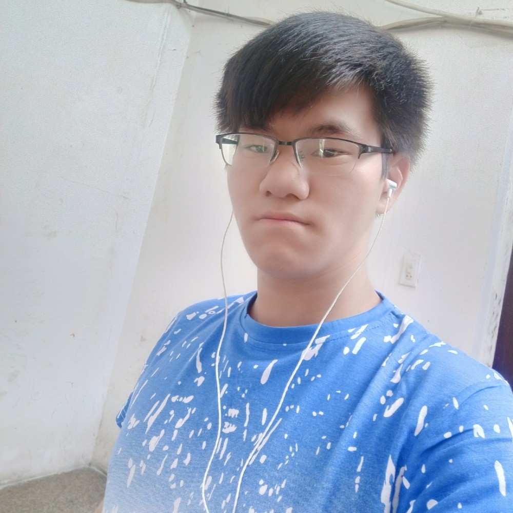 如梦浅吻想人陪的照片