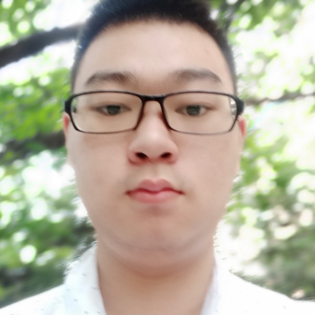 但忍强的照片