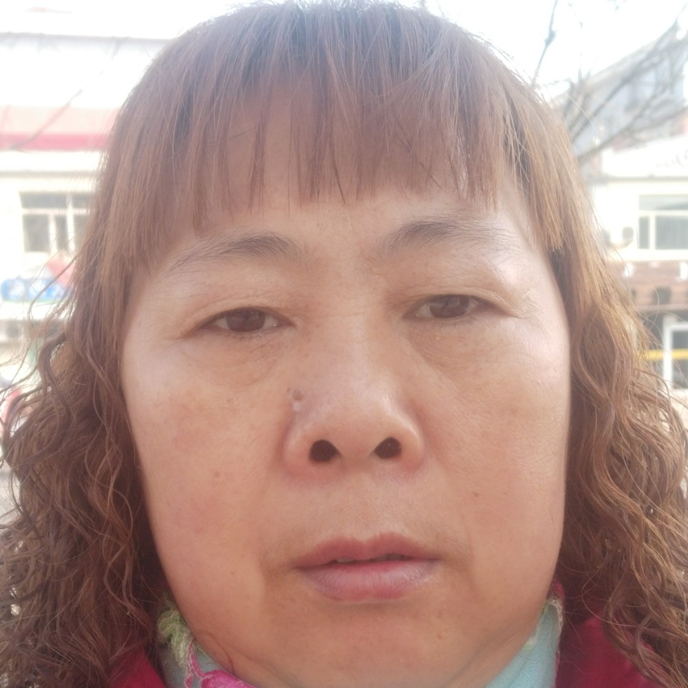 青青兰草的照片