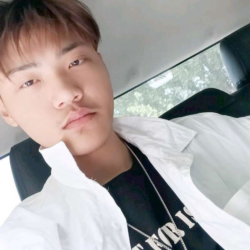 尘宵的聪慧的照片