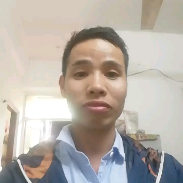 蜗牛害怕的照片
