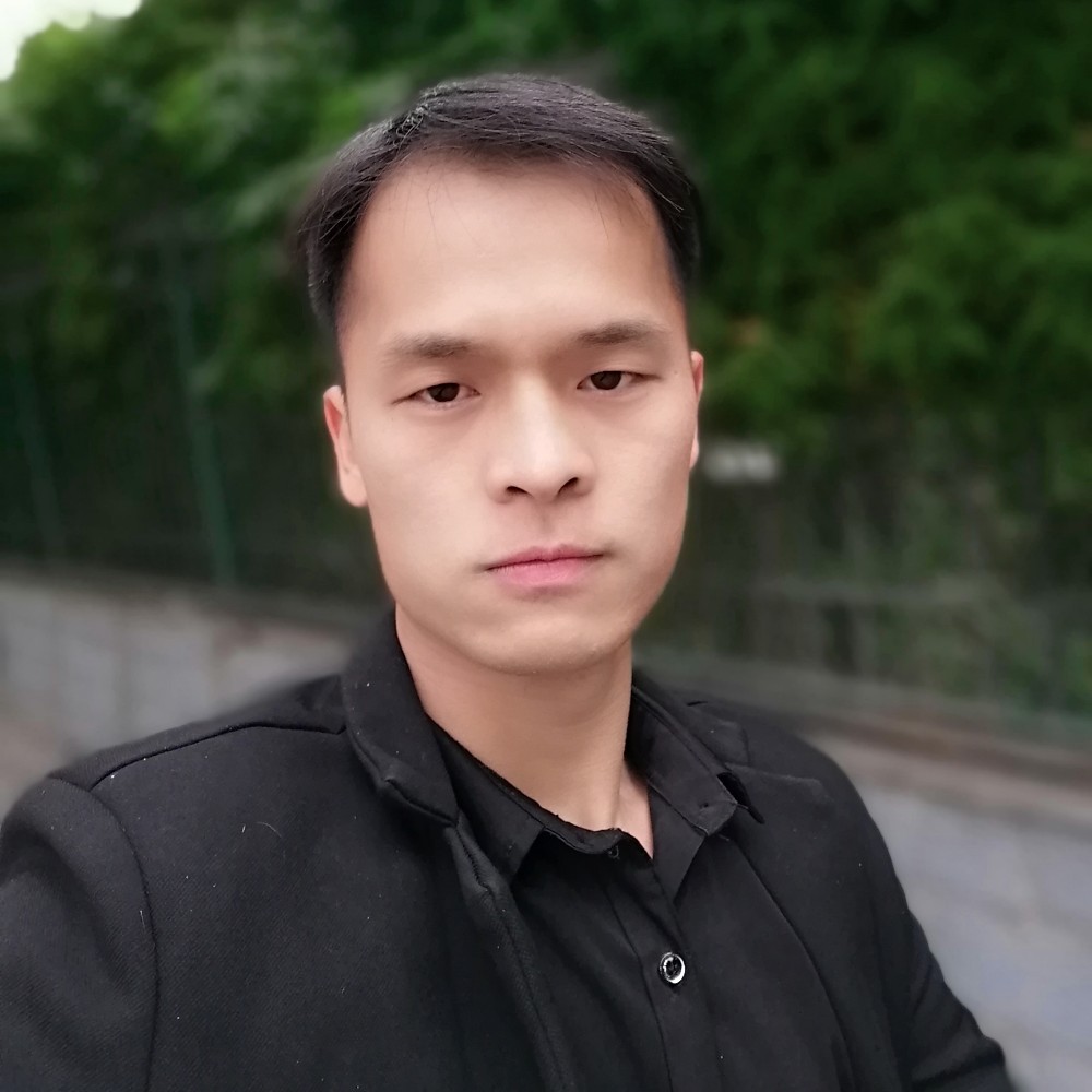 暖阳默默的照片