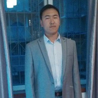 不见阳光的不夜城的照片