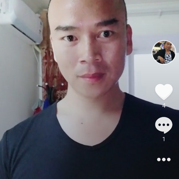 彭gy的照片