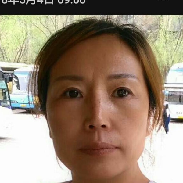 靓佳人的照片