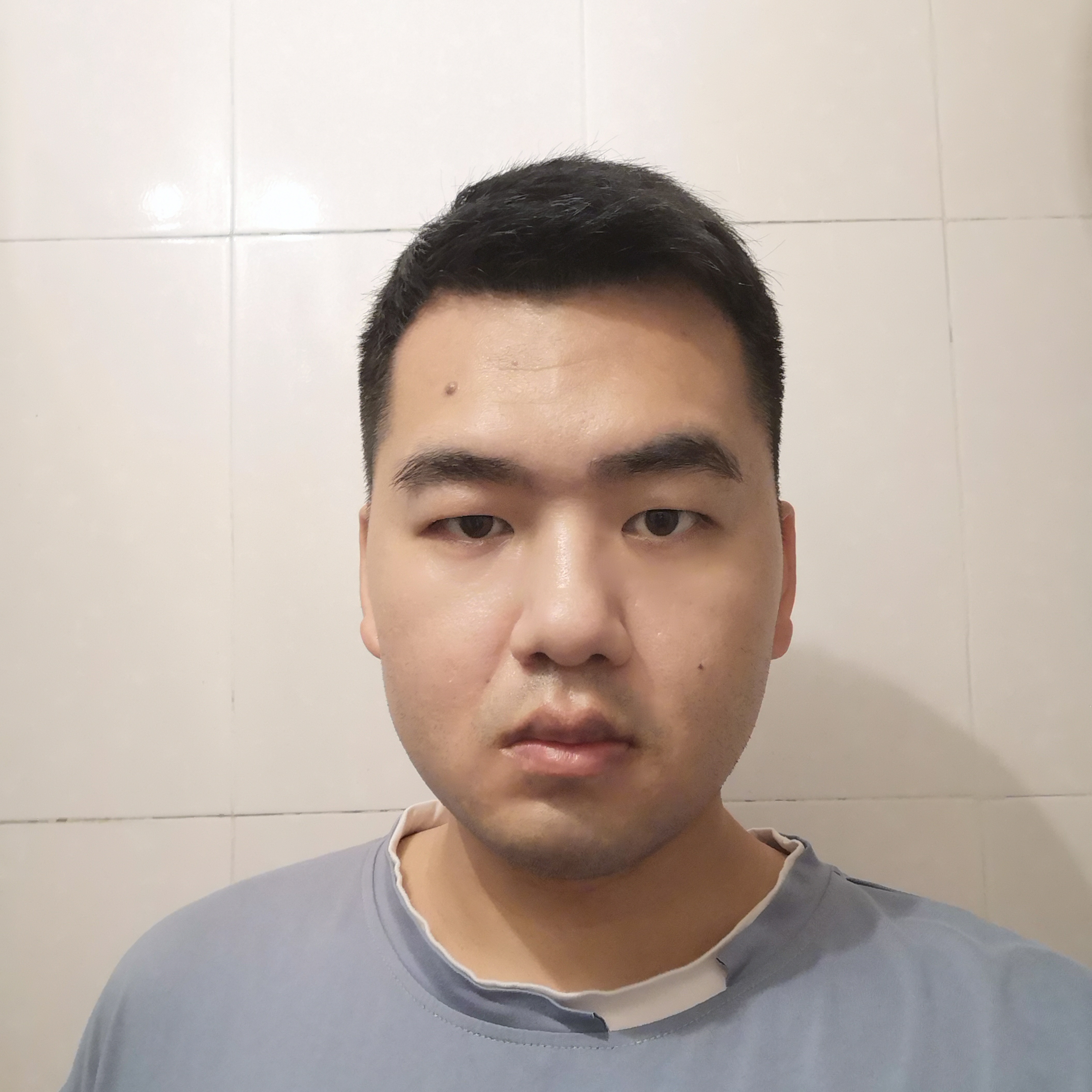 你我生而平凡的照片