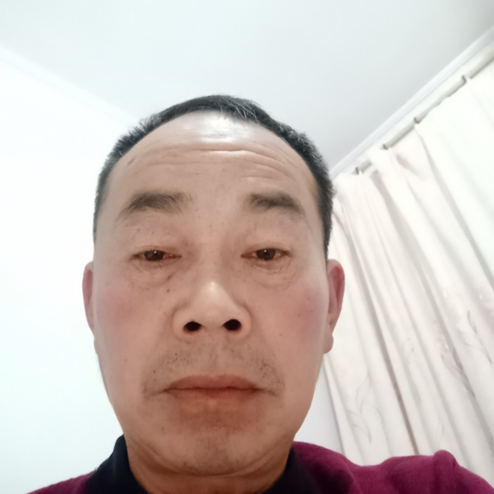 陈大国的照片