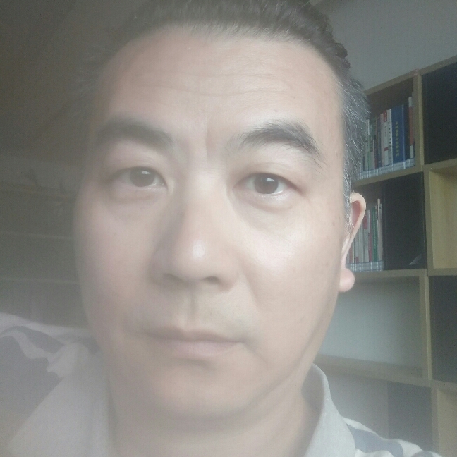 往事如哥的照片