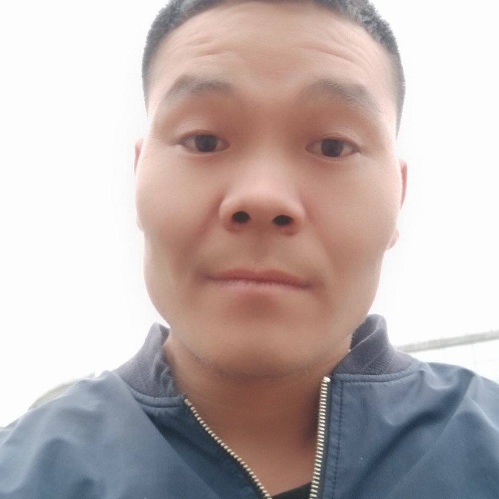 板凳后来的照片