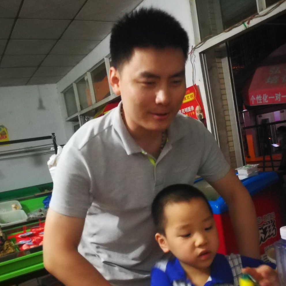 黄浩轩的照片