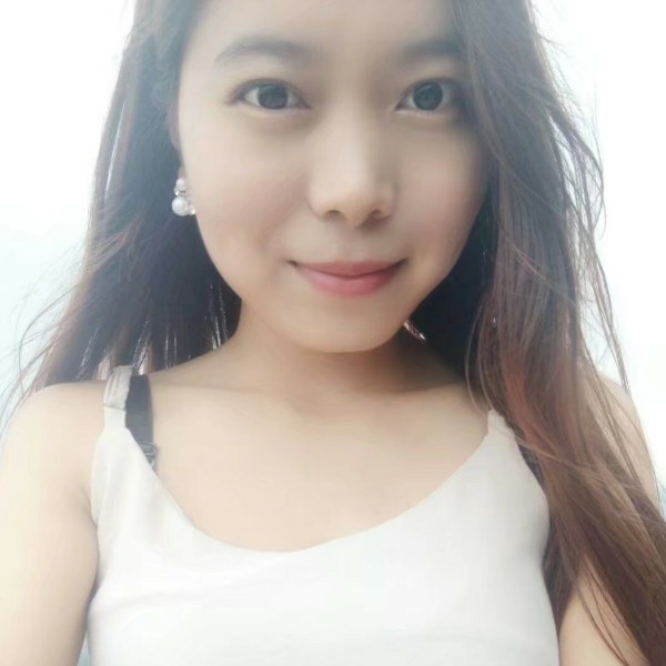 清脆月光的照片