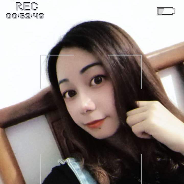老师的甜蜜的照片