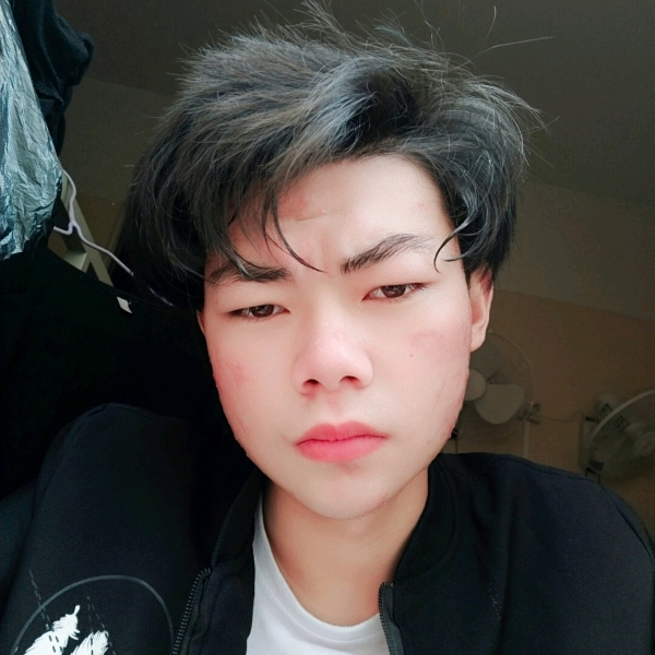 ᝰ꧁꧂的照片