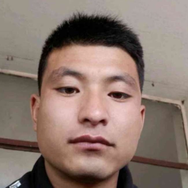 音响踢简单的照片